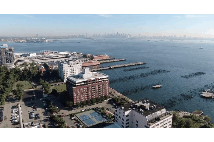 Proximity to Ferries