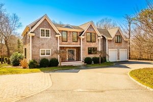 Newly renovated Hamptons Villa available