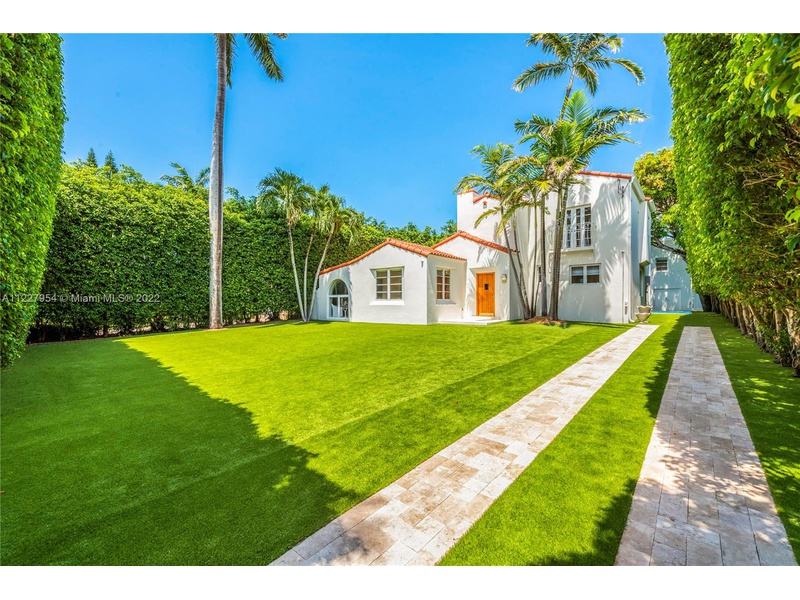 3447 Chase Ave, Miami Beach, FL, 33140 5 BR for sale, Residential