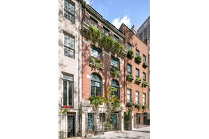 163 EAST 64TH STREET | THE TOWNHOUSE | 8000SF SUBLIME PERFECTION