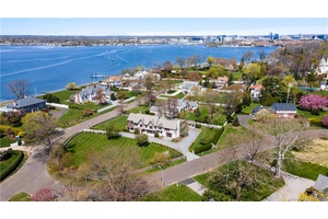 86 Rogers Road, Stamford, CT 06902