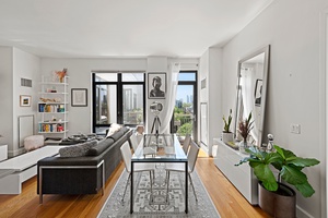 Contemporary City Living in Prime Brooklyn !