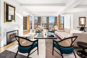 366 WEST 15TH STREET | FULL FLOOR ULTRA LUXURY FIVE BEDROOM