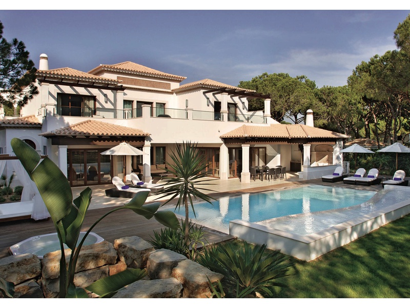 Praia da Falésia 5 BR for sale, Villa sales Nest Seekers