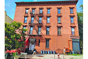 Bright Park Slope Jr. 1 Bedroom Union and 6th