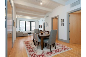 Spectacular 1-Bedroom 1.5 bathroom in the heart of DUMBO.