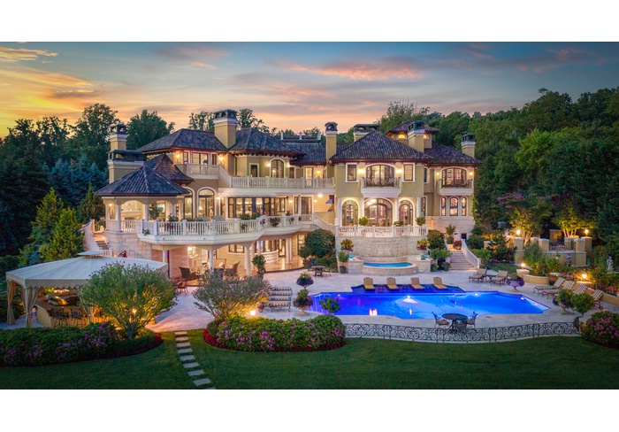 Villa Paradiso - 17,000+ Sqft of Pure Magic