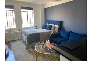 320 East 42 Street