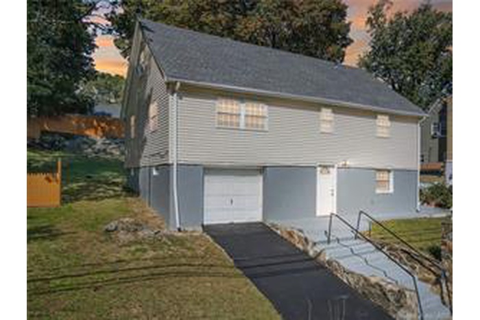 north end garage for sale