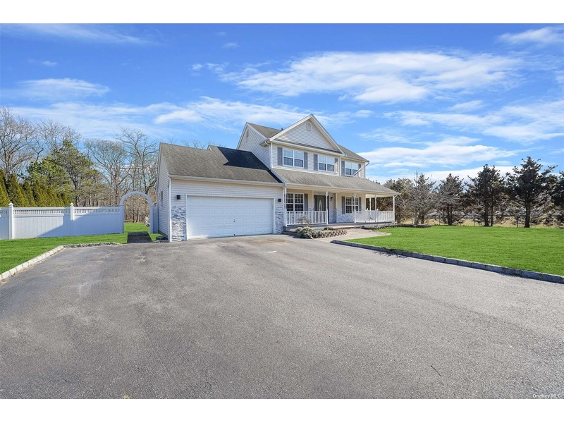37 James Hawkins Road, Moriches, NY, 11955 4 BR for sale, Residential