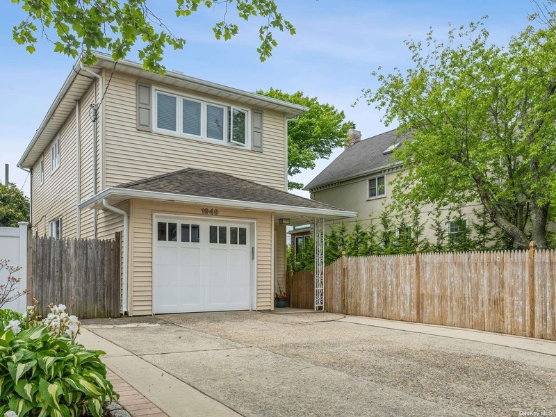 1949 Park Street, Atlantic Beach, NY, 11509 3 BR for sale