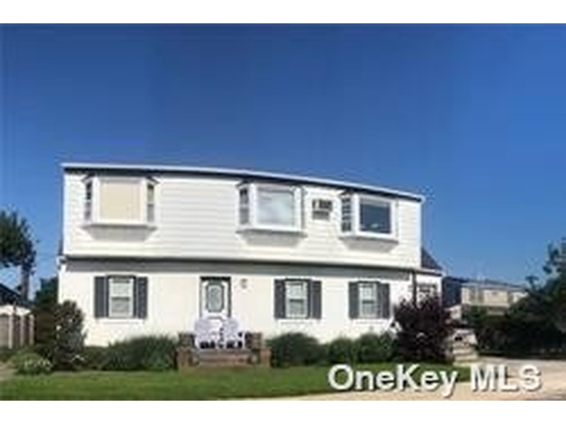 7 Farrell Street, Long Beach, NY, 11561 4 BR for rent, Residential