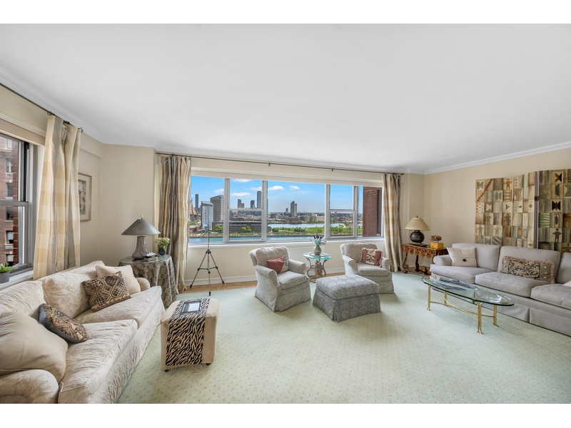 16 Sutton Place, New York, NY, 10022 2 BR for sale, apartment sales
