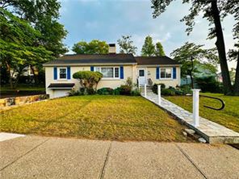 55 Tesiny, Bridgeport, CT, 06606 2 BR for sale, singlefamily sales