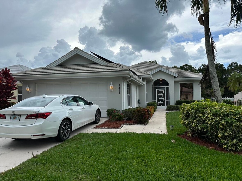 7461 SE Autumn Lane, Hobe Sound, FL, 33455 3 BR for rent, single