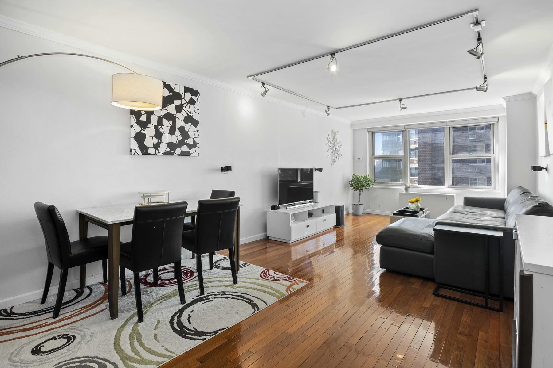 305 East 24th Street, New York, NY, 10010 | 1 BR for sale, apartment sales