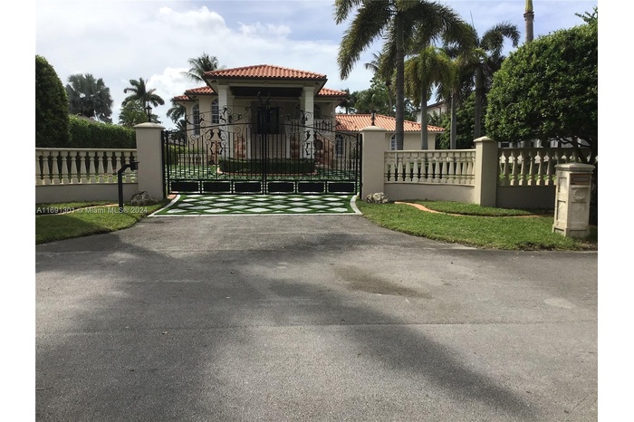 Main Entry Gate System