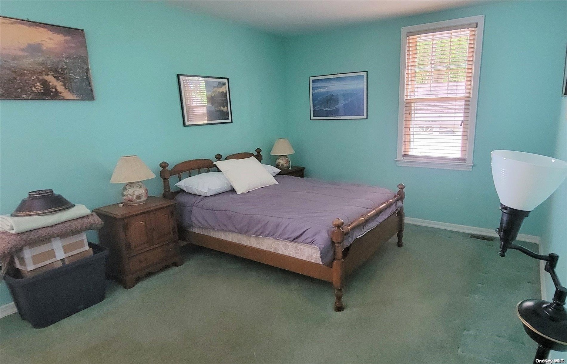 Main Bedroom - 2 Closets