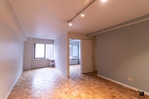 A Junior 1 bedroom, Apartment 9C is quiet yet light and bright with open city views from 18 feet of south facing windows.
