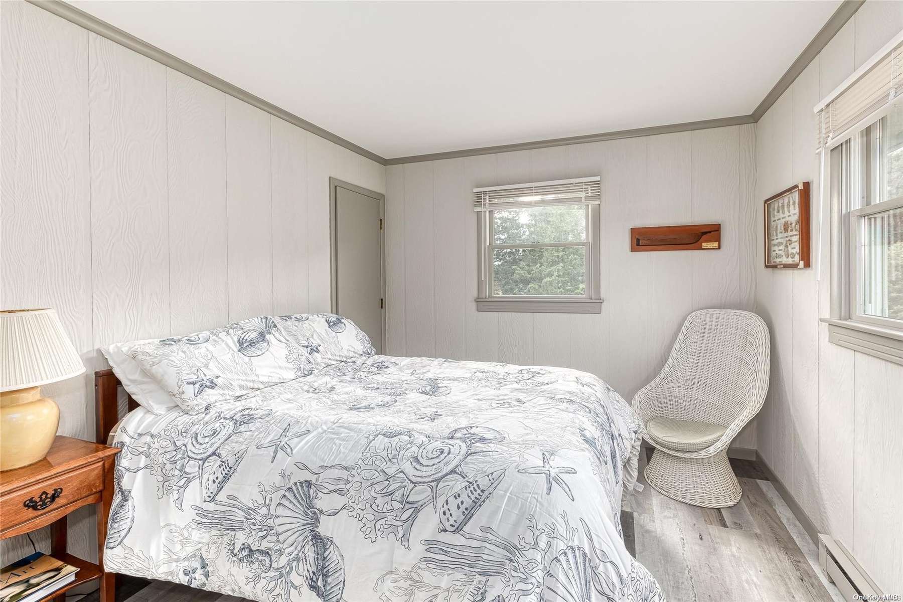 2nd foor bedroom