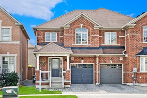 Absolutely stunning semi detached home located in the highly sought after neighbourhood of Stouffville !