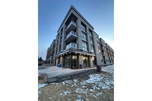 Spacious, airy, and quiet 1 1 bed, 1 bath unit with 683 sq.