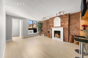 Chic, Airy and Very Bright This fully renovated, 2 Bedroom, 2 Bath apartment features open, south facing views of the city and overlooking serene gardens in the rear of the ...