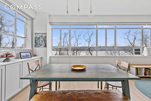For showings on Sunday, please request a viewing by 5 pm on Saturday.