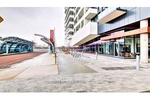 Fantastic opportunity to live in the heart of downtown Markham !