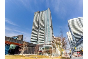 Welcome to Unit 2810 at DuEast Condos, a sleek 1 bedroom, 1 bathroom residence located in the heart of Regent Park, Toronto.