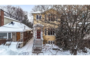Stunning Renovated 4 1 Bedroom, 4 Bathroom Home in Bedford Park Neighbourhood.