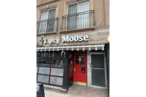This bright and inviting 1 bedroom apartment offers a comfortable living space in a highly sought after neighborhood.