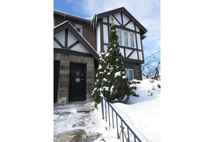 Bright and Spacious 2BR Main Level Unit In Coveted Lawrence Park.