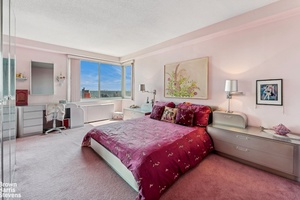 IT ALL COMES TO VIEWS, SIZE, AND LOCATION !