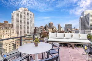 Upper East Side Experience refined city living in this stunningly renovated 2 bedroom, 2.