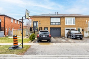 Spacious amp ; Versatile Living with Income Potential !