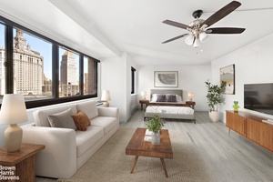 Fully renovated studio with fantastic western light !