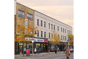 Fantastic 2 Bedroom 2 Bath Flat.