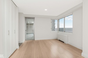Sweeping Hudson River views and No Board Approval required for this large two bedroom, two bath apartment with an 18 ft.