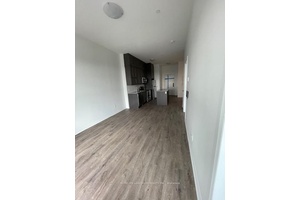 Mattamy 1 1 Den beauty on Dundas Street facing South, 10 feet tall ceiling penthouse level overviewing the green land of Oakville and Lake Ontario.