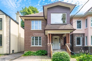 Legal Duplex ! Ideal for investors or multi generational families.