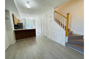Rare End Unit Townhome Located in Smyth Park Generous Open Concept Floorplan With Upper Floor Sun filled Bedrooms W Large Windows 2 Good size Bedrooms amp ; 2 Washrooms W ...
