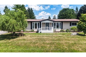 Welcome to 41 Damsel Circle in the highly sought after Sutton By The Lake, an active 55 adult lifestyle community just steps from the shores of Lake Simcoe.