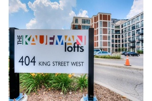 THE ONE AND ONLY A PENTHOUSE LIKE NO OTHER AT KAUFMAN LOFTS Step into a rare slice of history at Kaufman Lofts.