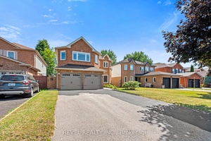 Legal 2 Unit Dwelling Welcome to 1005 Sandcliff Drive in Oshawa, a spacious and beautifully maintained home offering versatility, comfort, and style for growing families or multi generational living.