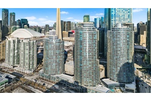Spectacular Lake View 2 Bed Den Parking Locker Prime Waterfront LivingWelcome to your dream condo in the heart of Toronto's iconic waterfront district !