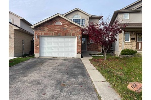 Don't miss out on this spacious 2 storey home located on Crimson Crescent in London, Ontario.