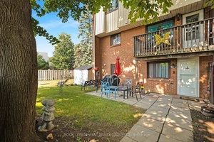 Welcome to 55 1100 Oxford Street in Oshawa's Lakeview community a bright and spacious end unit condo townhouse featuring 3 1 bedrooms, 1 bath, a finished walk out basement, and ...