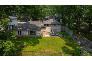 Rare opportunity in desirable Bronte West !