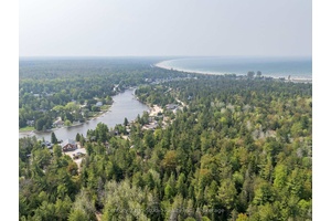 Welcome to 204 Ogimah Road, your perfect summer retreat on the Bruce Coast !